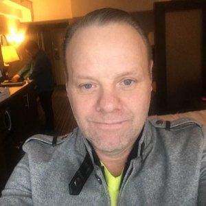 Meet your Posher, Bobby